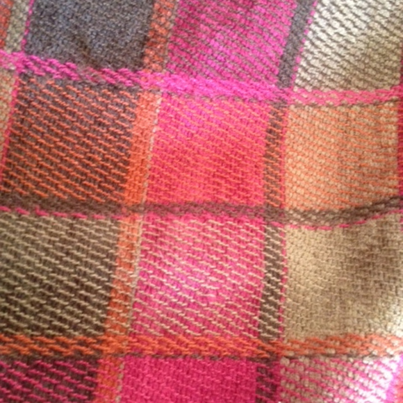 Vest - Picture 2 of 6